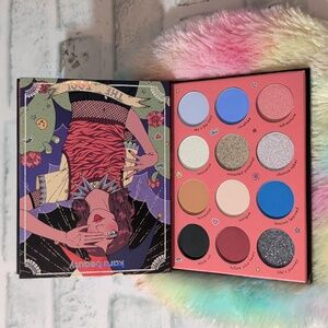 The Fool Eyeshadow Palette - Vibrant Multi-Color
